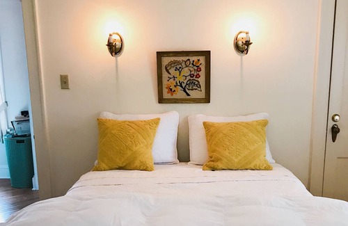 Lemont House | Chestnut Cottage 3 Miles To Beaver Stadium