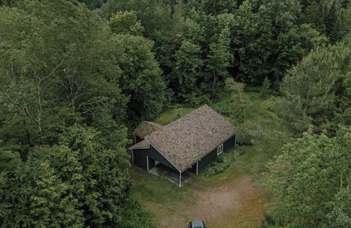 North Troy House | Chestnut Ridge Cabin: updated retreat 9 min to Jay