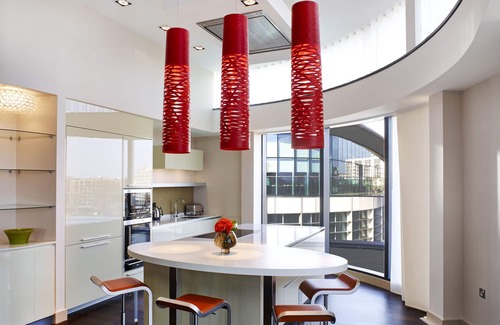 Billingsgate Apartment | Cheval Three Quays at The Tower of London