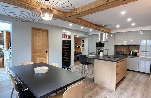 Cauterets Ski Chalet | [CheZ BlaisE]