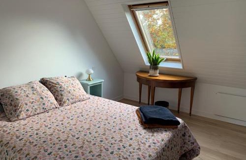 Ploneour-Lanvern House | Chez Cedric & Emmanuelle