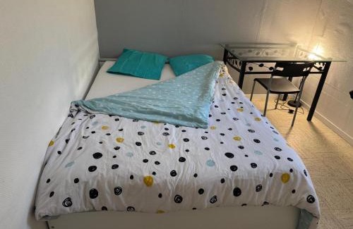 Saint-Denis-en-Val House | Chez Dapia