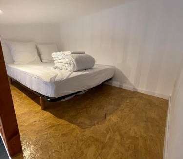 Faubourg Apartment | Chez Franou, centre ville , rez de chaussée