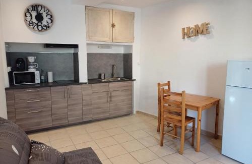 Courthezon Apartment | Chez Gilou