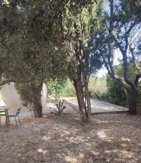 Chateaurenard House | Chez Isa et Ray, un gîte en Provence