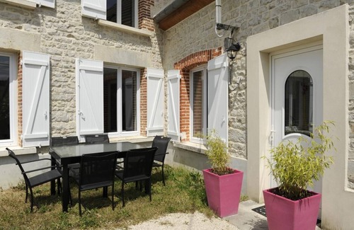 Noe-les-Mallets House | Chez L - NOE LES MALLETS