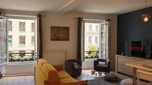 Macon Apartment | Chez Laurent Central - Climatisé - Luxe