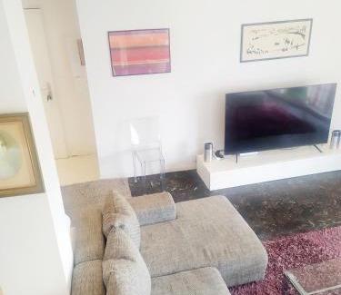 Perpignan Apartment | Chez Michel & jenny Appartement 100m2 Perpignan parking gratuit