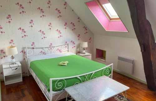 Massangis House | Chez Pauline