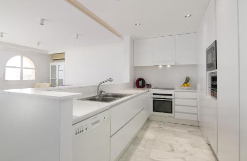 La Herradura Villa | Chezmoihomes Duplex Penthouse with Swimming Pool