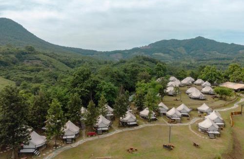 Chiang Khan Hotel | Chiangkhan River Green Hill