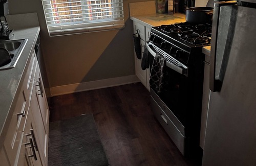 West Hollywood Apartment | Chic 1-bedroom apartment in trendy West Hollywood with WiFi, AC pet friendly