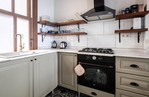 Cihangir House | Chic 2br Retreat House - Heart Of Cihangir! #394