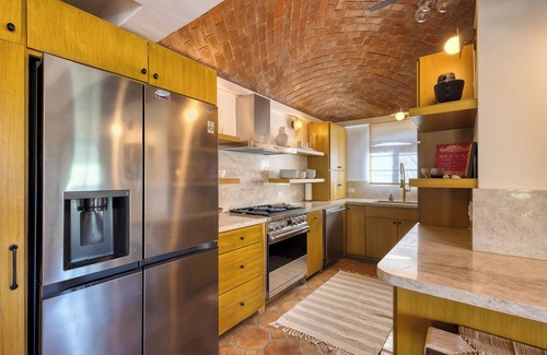 Mauricio Castro House | Chic 3BR Home w/Pool and a short walk into town
