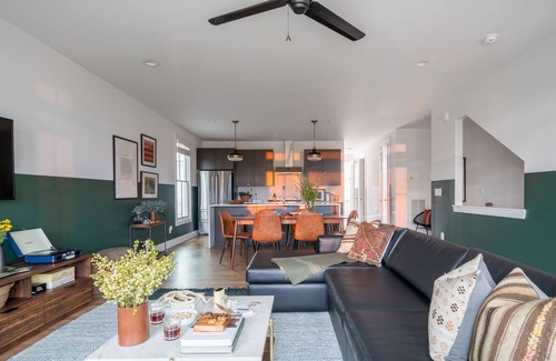 Buena Vista Apartment | Chic 4BDR Home Near DT Nashville | Monroe