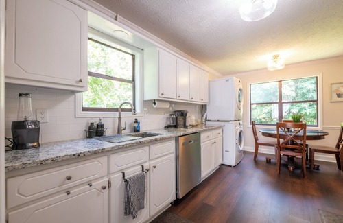 Clarkdale House | Chic and comfortable…ATL Family Friendly