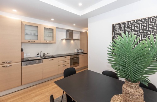 Mount Maunganui Apartment | Chic and Modern Mount Maunganui Apartment