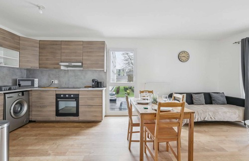Quartier Grammont Apartment | chic apart with terace and parking
