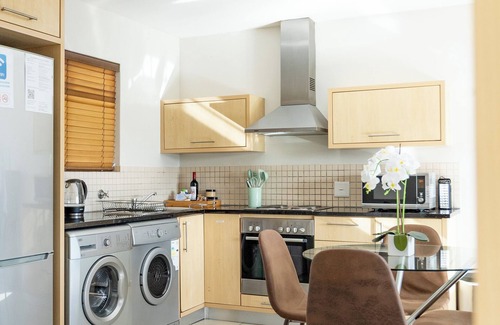 Century City Apartment | Chic apartment with 1 bedroom and WiFi, fitness room in delightful Cape Town