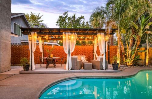 Raisin House | Chic Boho 3BR Home Near Woodward Park