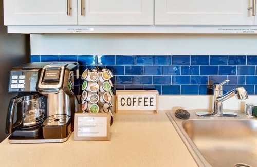 North Park Apartment | Chic Brand-New Penthouse overlooking North Park