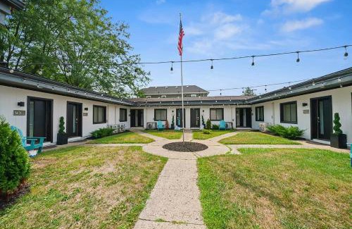 Near East Columbus Apartment | Chic City Retreat 93B