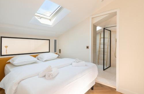 Quinze-Vingts Apartment | Chic Duplex for 4 in Vibrant Bastille