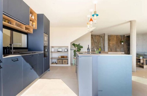 Sauzal Villa | 'chic Escape Villa': Diseño con Vistas al Océano