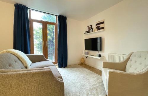 Barnsley Apartment | Chic Haven in Barnsley