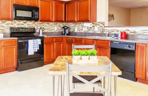 Murfreesboro House | Chic Private Murfreesboro Getaway Near Downtown!