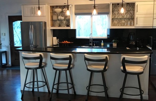 South Redondo Apartment | Chic Two Bedroom Beach Pad - 2 Blocks to the Beach