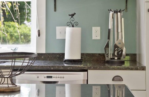 Cape Porpoise House | Chickadee Cottage-Sleeps 13 in Cape Porpoise ctr!