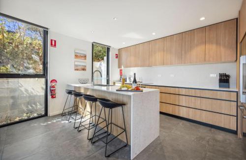 Jindabyne House | Chilam C