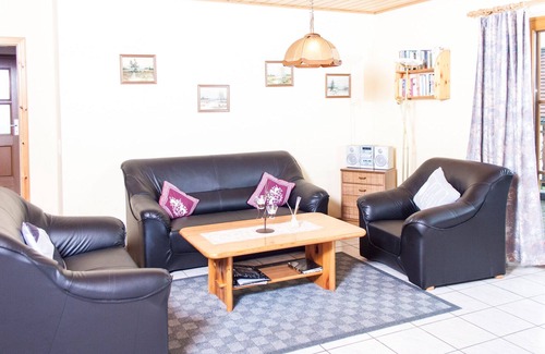 Lissendorf House | Child-friendly 4 star holiday home at the edge of a nature reserve