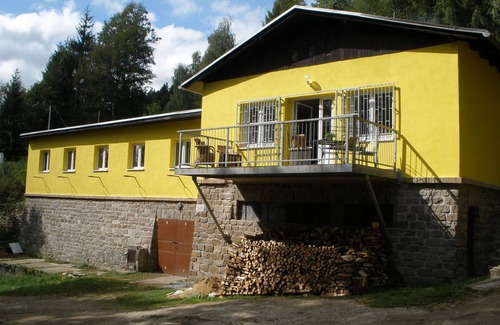 Nedvedice House | Child-friendly holiday home in Moravia with a beautiful location and view