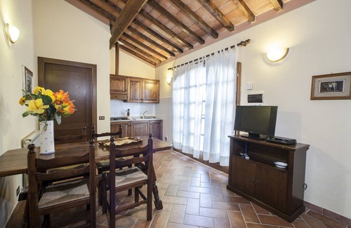 Montaione Apartment | Child friendly resort with pool and games, Q 2 bathrooms