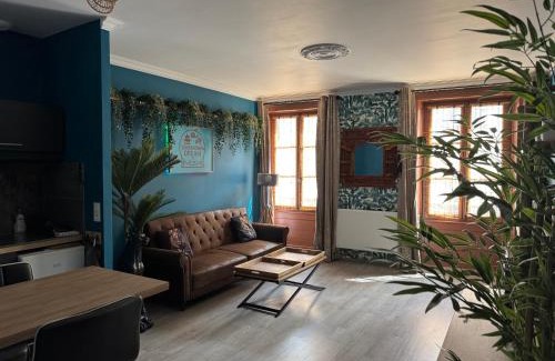 Dole Apartment | CHINATOWN DREAM By MIMI