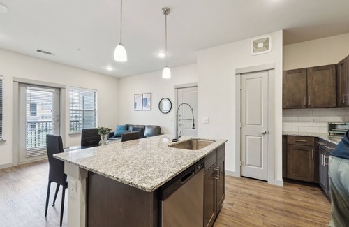 Cleburne Apartment | Chisholm Trace 933 I Spacious 1Bed 1 Bath