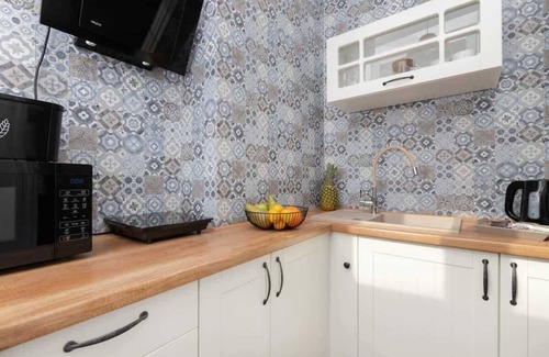 Old Town Apartment | Chlebnicka 43 | Comprehensive Studio | WiFi