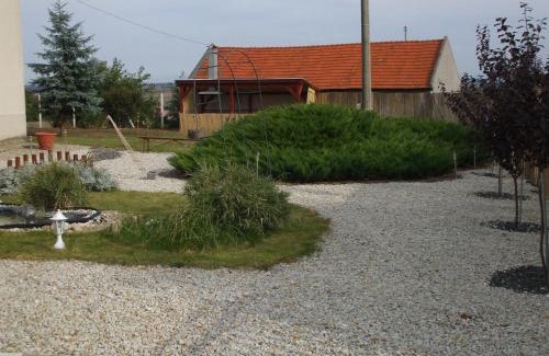 Luba House | Chrám Ticha