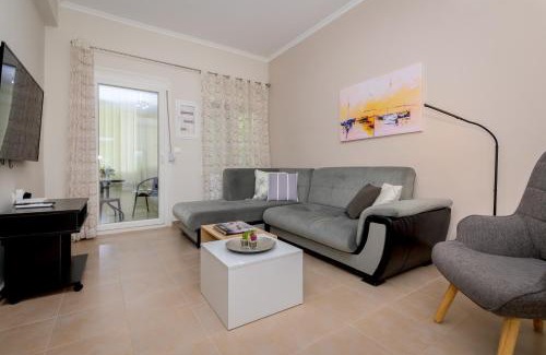 Alexandroupoli Apartment | Chris Central Apartment