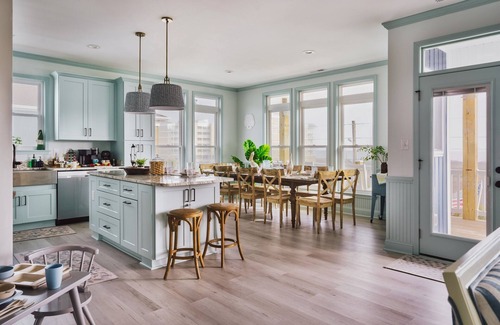 Sneads Ferry House | Christmas Family Getaway! Ocean Views! Firepit!