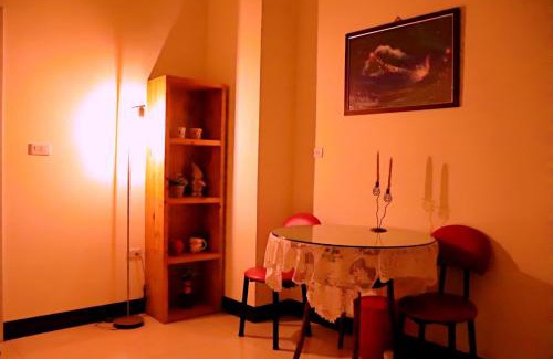 Old Town House | Chuan Men Zih