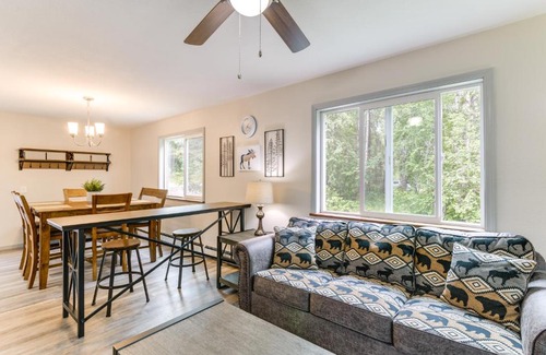 Anchorage House | Chugiak Moose Cottage Near Chugach State Park!