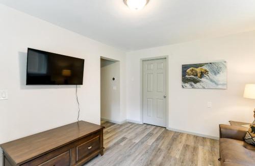 Anchorage House | Chugiak Moose Cottage Near Chugach State Park!