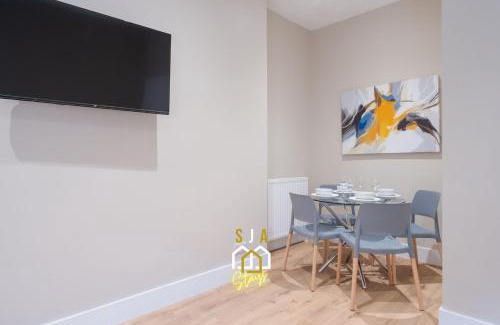 Central Aberdeen Apartment | Church Street Residence 2 - SJA Stays - 3 Bed Apartment