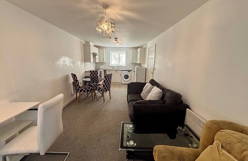 Wolverhampton Apartment | Church View Apartment in Wolverhampton