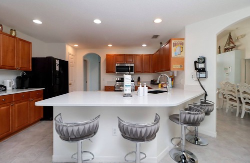 Tuscan Ridge House | Cinema Style Movie Room | Hot Tub | Sunny Pool | Disney