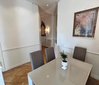 Rione XXI San Saba Apartment | Circo Massimo Sweet Home - next to FAO