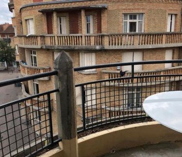 Stains Apartment | Cité jardin